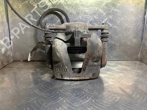 Used Right front brake caliper Right front brake caliper 21949464 21949464