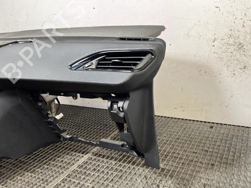 Used Dashboard Dashboard PEUGEOT 2008 I (CU_) 1.6 BlueHDi 120 (120 hp) 32321287 32321287