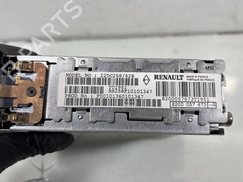 Radio RENAULT CLIO II (BB_, CB_) 1.2 16V (BB05, BB0W, BB11, BB27, BB2T, BB2U, BB2V, CB05,... | BP30307382E6 