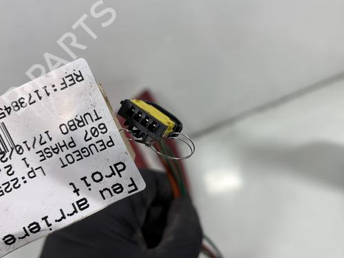 Højre baglygte PEUGEOT 607 (9D, 9U) 2.2 HDi | BP32368071C35