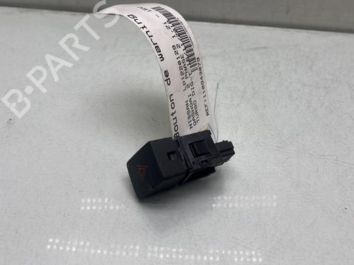 Used Warning switch Warning switch NISSAN QASHQAI II (J11, J11_) 1.2 DIG-T (115 hp) 28705072 28705072