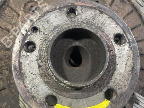 Used Right front steering knuckle Right front steering knuckle MERCEDES-BENZ VITO / MIXTO Van (W639) 111 CDI (639.601, 639.603, 639.605) (109 hp) 20006445 20006445