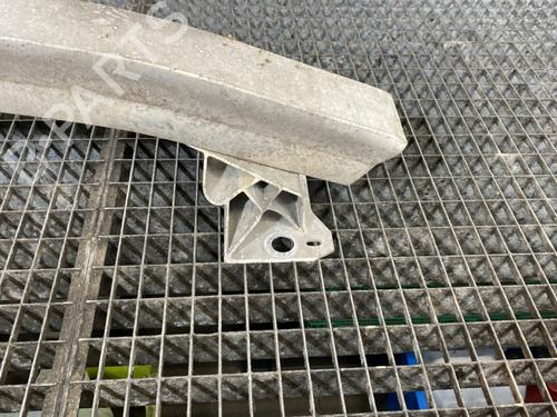 Front bumper reinforcement AUDI A2 (8Z0) 1.4 TDI | BP23768395C109 