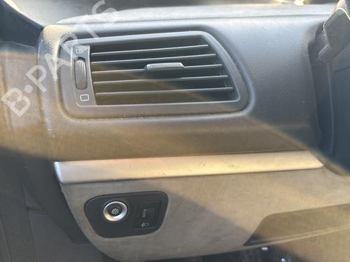Fuse box PEUGEOT 807 (EB_) 2.2 HDi | BP38274096E1  - Image 10