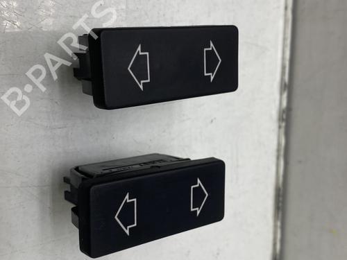 Used Left front window switch PEUGEOT 205 II (20A/C) 1.4 (75 hp) 22310093