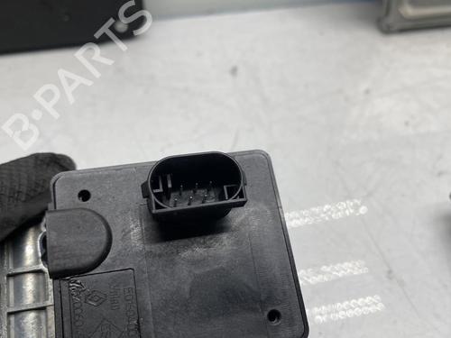 Used Electronic module Electronic module RENAULT MEGANE III Grandtour (KZ0/1) 1.5 dCi (KZ0C, KZ1A) (90 hp) 22694983 22694983