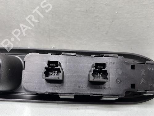 Used Left front window switch Left front window switch PEUGEOT 407 (6D_) 2.0 HDi (6DRHRH) (140 hp) 27356367 27356367