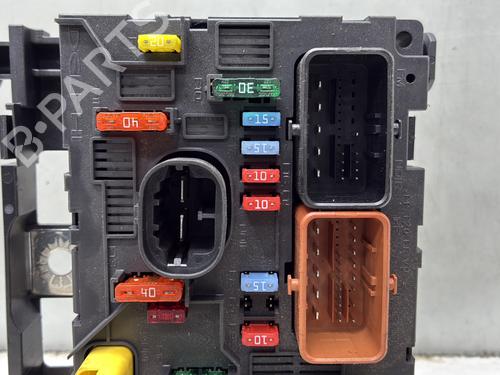 Used Fuse box Fuse box CITROËN C2 (JM_) 1.1 (60 hp) 34449761 34449761