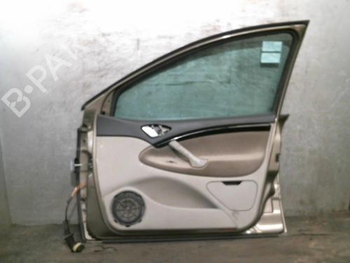Used Right front door Right front door 20014853 20014853