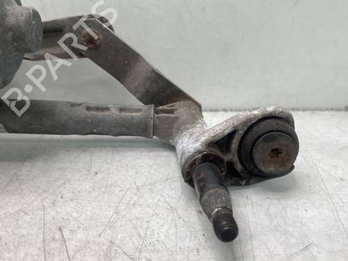 Used Front wiper motor Front wiper motor VW GOLF PLUS V (5M1, 521) 1.6 FSI (115 hp) 33238359 33238359