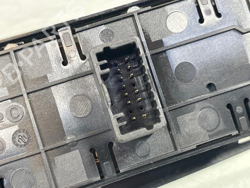 Left front window switch RENAULT MEGANE III Hatchback (BZ0/1_, B3_) 1.5 dCi (BZ09, BZ0D, BZ1W, BZ29, BZ14) | BP36474248I27 - Image 4