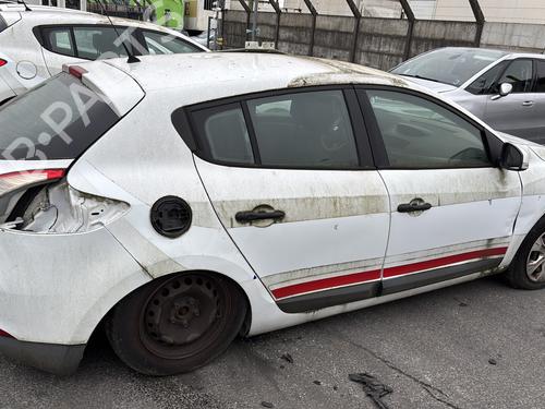 Electronic module RENAULT MEGANE III Hatchback (BZ0/1_, B3_) 1.5 dCi (BZ0C) | BP26527806M83 - Image 16