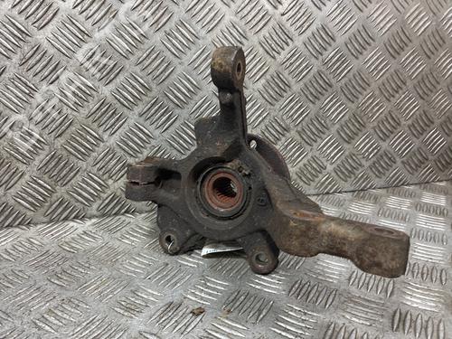 Used Left front steering knuckle Left front steering knuckle RENAULT CLIO III (BR0/1, CR0/1) 1.5 dCi (C/BR0G, C/BR1G) (68 hp) 35938720 35938720