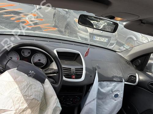 Right headlight PEUGEOT 206+ (2L_, 2M_) 1.4 HDi eco 70 | BP32168456C29 