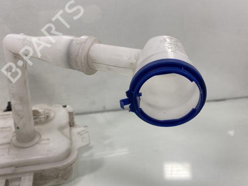 Used Windscreen washer tank Windscreen washer tank TOYOTA PROACE CITY Box Body/MPV (BPZ_) 1.5 D-4D 100 (BPZM) (102 hp) 19957760 19957760