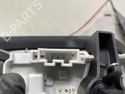 Used Right tailgate light Right tailgate light AUDI A4 B7 Avant (8ED) 2.0 TDI (170 hp) 31877643 31877643