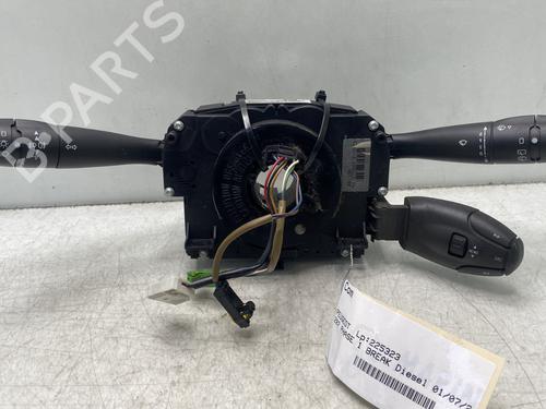 Used Steering column stalk Steering column stalk PEUGEOT 207 SW (WK_) 1.6 HDi (109 hp) 33484373 33484373