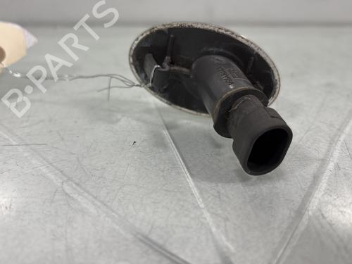 right-front-indicator-opel-corsa-c-x01-2000-2001-2002-2003-2004-2005-2006-2007-2008-2009-31212434 main image