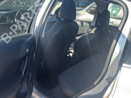 Left sun visor CITROËN C3 II (SC_) 1.2 VTi 82 | BP32230440I1 - Image 6