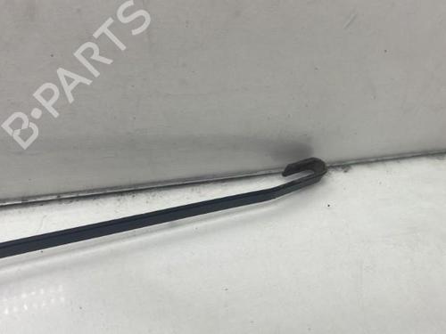 Used Front windshield wiper arm Front windshield wiper arm PEUGEOT 604 (561A_) 2.3 TD (80 hp) 19967490 19967490