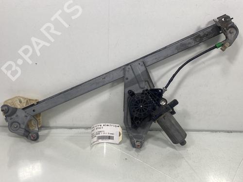 Fensterheber rechts vorne für RENAULT ESPACE II (J/S63_) 2.1 TD (J633, J634, J/S635, J/S63D) (88 hp) 32745520