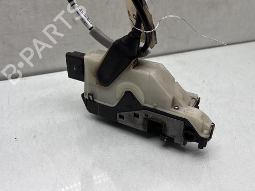 Front right lock PEUGEOT 2008 I (CU_) 1.2 VTi | BP28522856C97