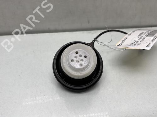 fuel-cap-renault-kadjar-ha_-hl_-2015-28810031 main image