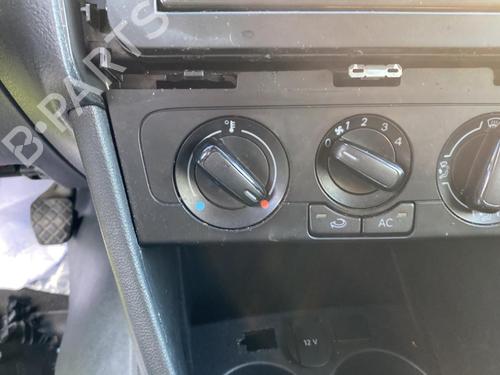 Front left lock VW POLO V (6R1, 6C1) 1.2 TDI | BP22419837C98 