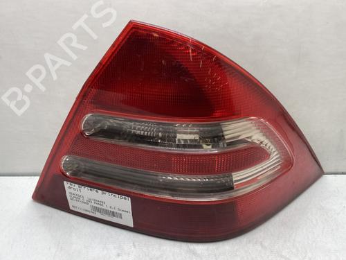 Used Right taillight MERCEDES-BENZ C-CLASS (W203) C 220 CDI (203.006) (136 hp) 30307271