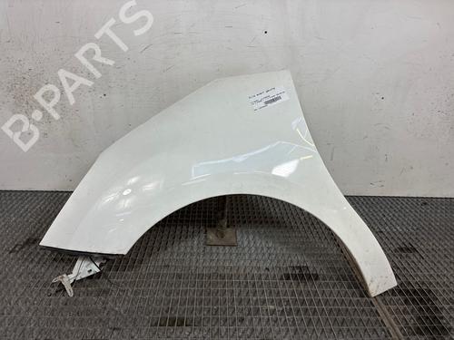 Used Left front fenders Left front fenders 37608695 37608695