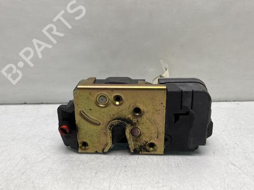 Venstre bak lås PEUGEOT 206 Hatchback (2A/C) 1.4 i (75 hp) 24961884