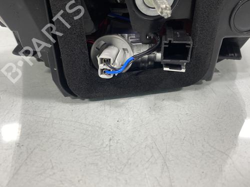 Used Right tailgate light Right tailgate light PEUGEOT 3008 II SUV (MC_, MR_, MJ_, M4_) [2016-2026] 19975057 19975057