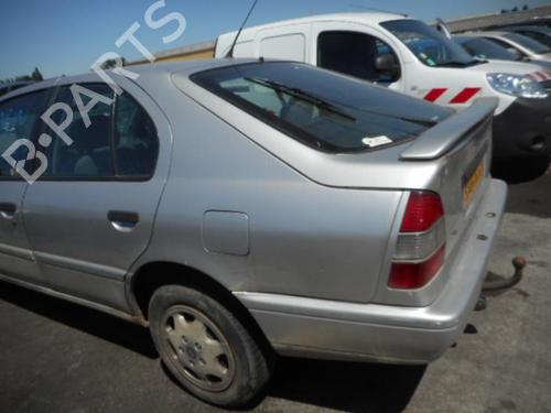 Used Parts NISSAN PRIMERA Hatchback (P10) 1809805