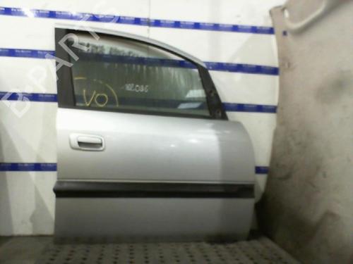 Used Right front door OPEL ZAFIRA A MPV (T98) 2.2 DTI 16V (F75) (125 hp) 20019461