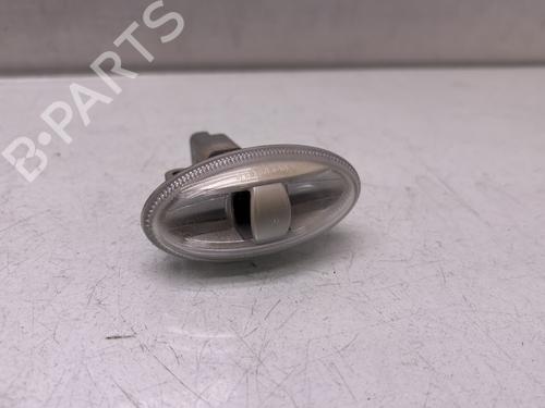 right-front-indicator-peugeot-expert-van-v_-2016-33484699 main image