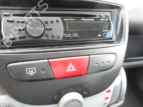 Front left lock PEUGEOT 107 (PM_, PN_) 1.0 | BP20004151C98 