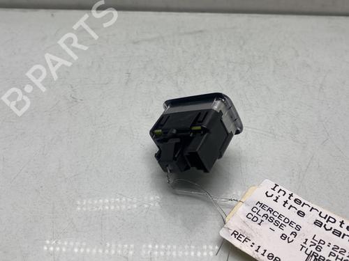 Used Right front window switch Right front window switch MERCEDES-BENZ A-CLASS (W176) A 180 CDI / d (176.012) (109 hp) 29574657 29574657