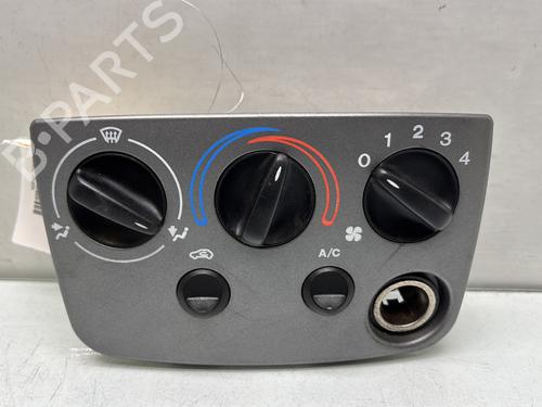 Used Climate control FORD FIESTA IV (JA_, JB_) 1.8 DI (75 hp) 32470061