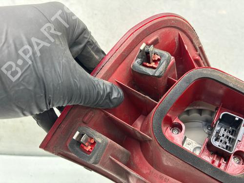 Used Right taillight Right taillight 37249407 37249407