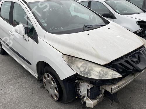 Seat buckle PEUGEOT 308 I (4A_, 4C_) 1.6 HDi | BP19952674I32 
