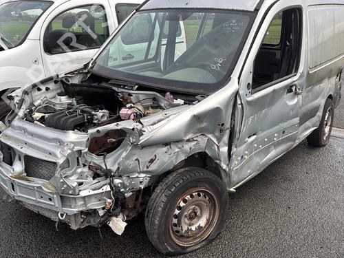 Brugte RENAULT KANGOO (KC0/1_) 1.2 16V (KC05, KC06, KC03, KC0T, KC0W, KC1D) (75 hp) 4339616