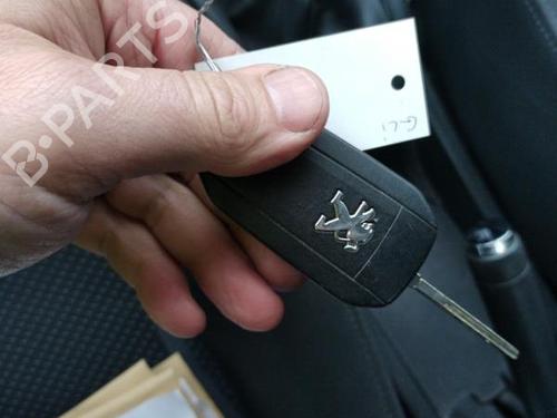 Engine control unit (ECU) PEUGEOT 208 I (CA_, CC_) 1.2 VTI 82 | BP21192834M57 