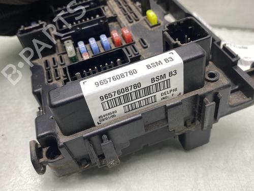 Used Fuse box Fuse box PEUGEOT 307 Break (3E) 1.6 HDi 110 (109 hp) 22314695 22314695