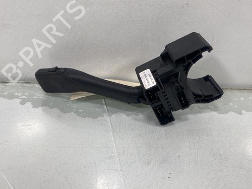 Used Steering column stalk Steering column stalk SKODA FABIA I (6Y2) 1.2 (64 hp) 31332051 31332051