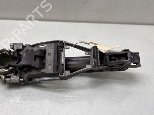 Used Front right exterior door handle Front right exterior door handle VW POLO IV (9N_, 9A_) 1.4 TDI (70 hp) 33609355 33609355