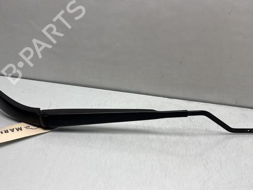 Used Front windshield wiper arm RENAULT MEGANE IV Hatchback (B9A/M/N_) 1.2 TCe 130 (B9MR) (130 hp) 29413534