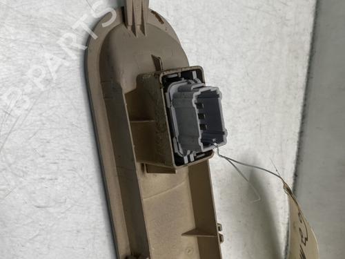 Right front window switch RENAULT SCÉNIC II (JM0/1_) 1.5 dCi (JM1E, JM16) | BP29939263I26 