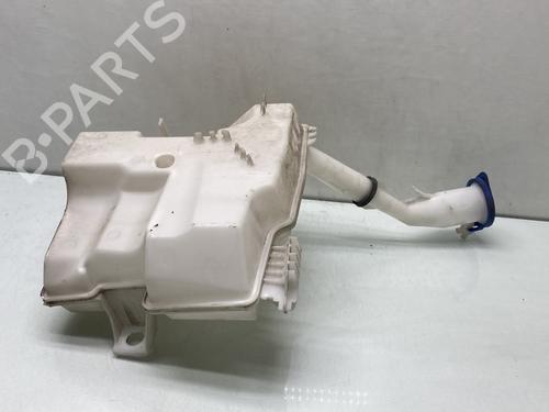 Used Windscreen washer tank Windscreen washer tank FORD FOCUS III 1.6 TDCi (115 hp) 30200781 30200781