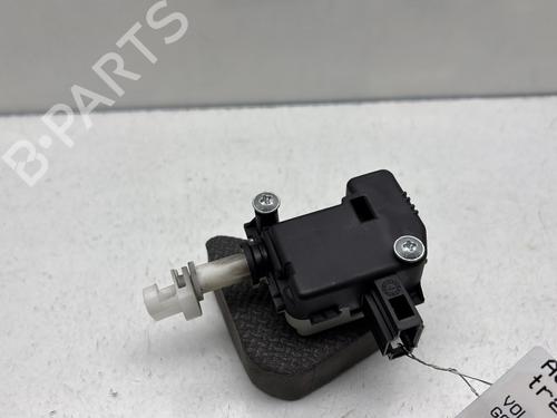 Used Fuel door actuator VW GOLF PLUS V (5M1, 521) 1.4 TSI (122 hp) 31046560