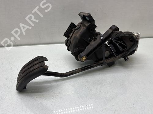 Used Pedal RENAULT CLIO II (BB_, CB_) 1.2 (BB0A, BB0F, BB10, BB1K, BB28, BB2D, BB2H, CB0A,... (58 hp) 32470004